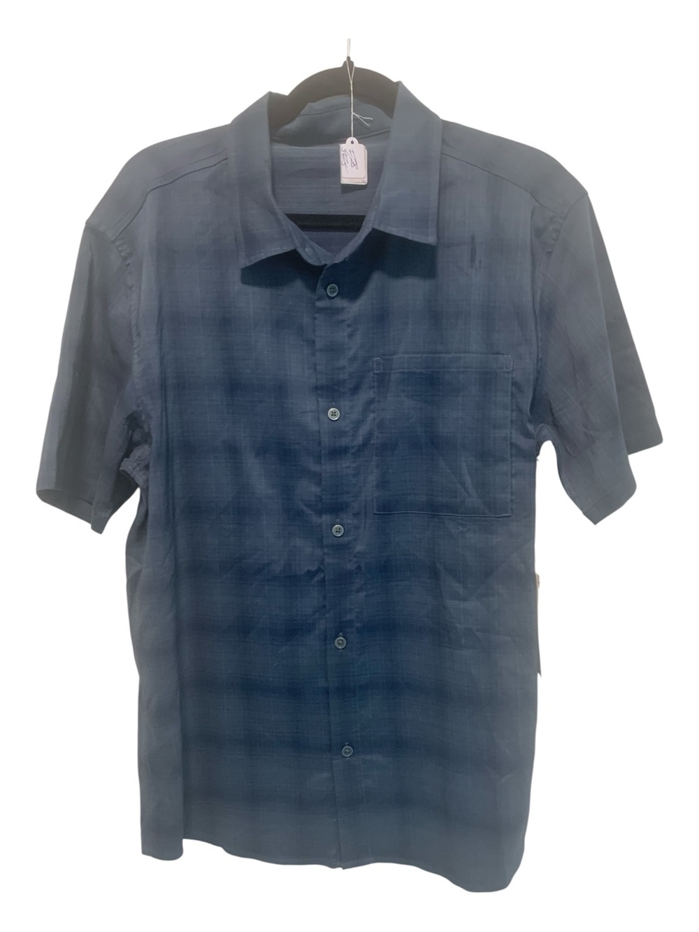 104. NWT Vuori men’s plaid button down Size M